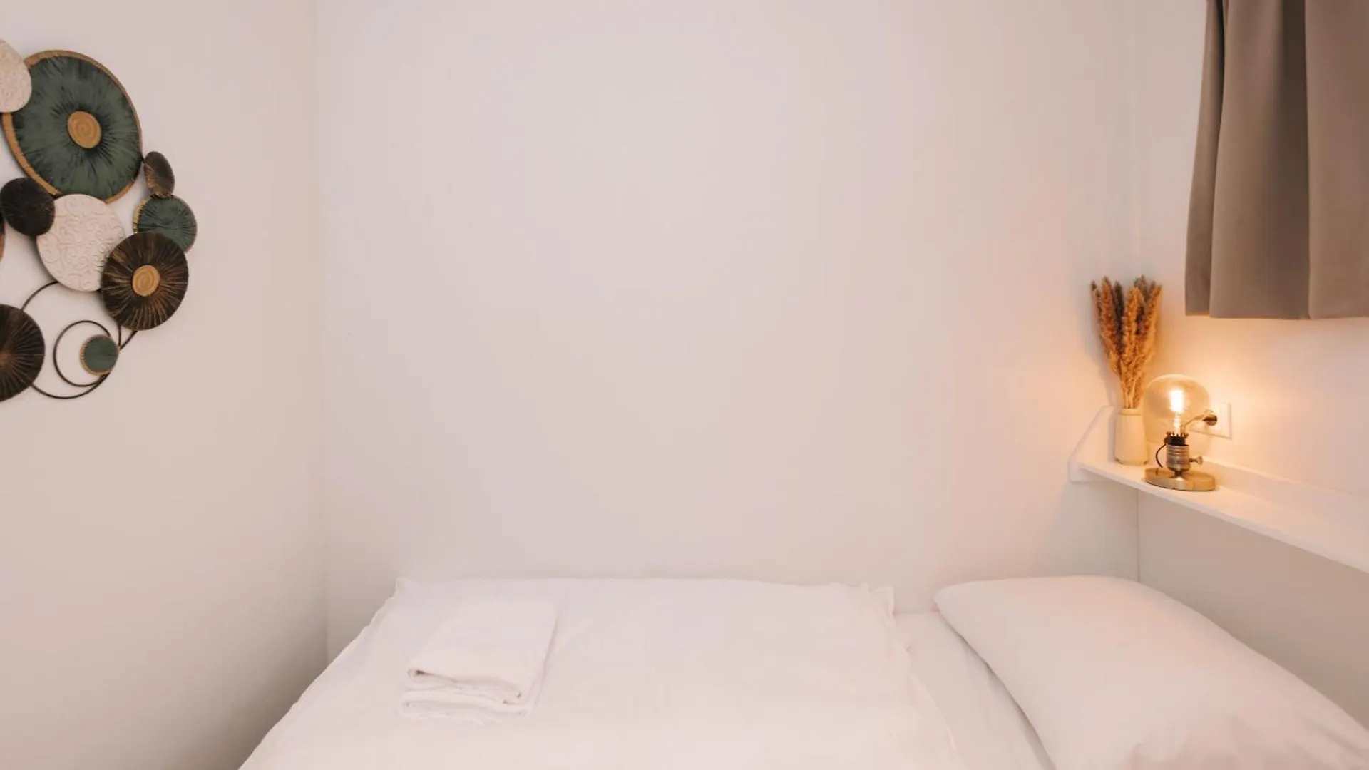 Suite 55, Free Parking Zandvoort 0*,  Nederländerna